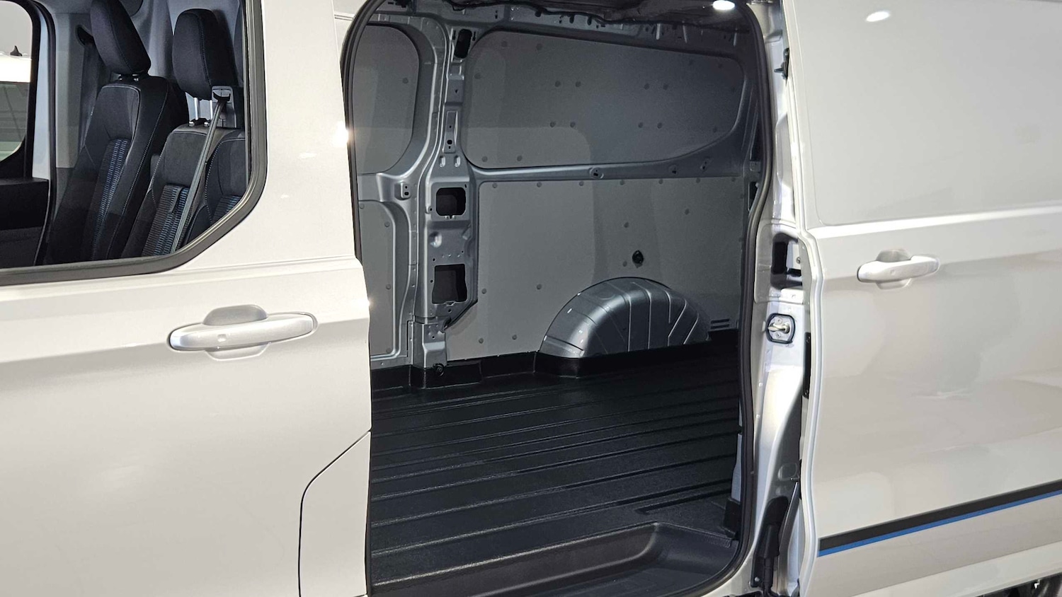 Used Ford Tourneo Custom for sale - 78149102: Photo 32