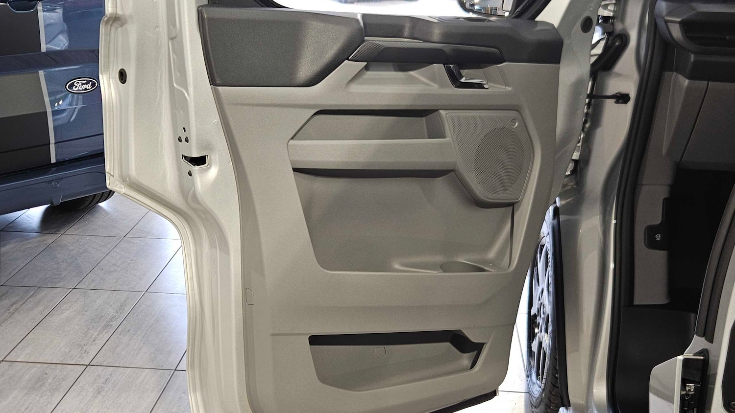 Used Ford Tourneo Custom for sale - 78149102: Photo 34