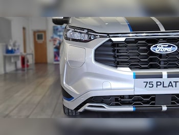 Used Ford Tourneo Custom 2025 for sale - 78149102: Photo