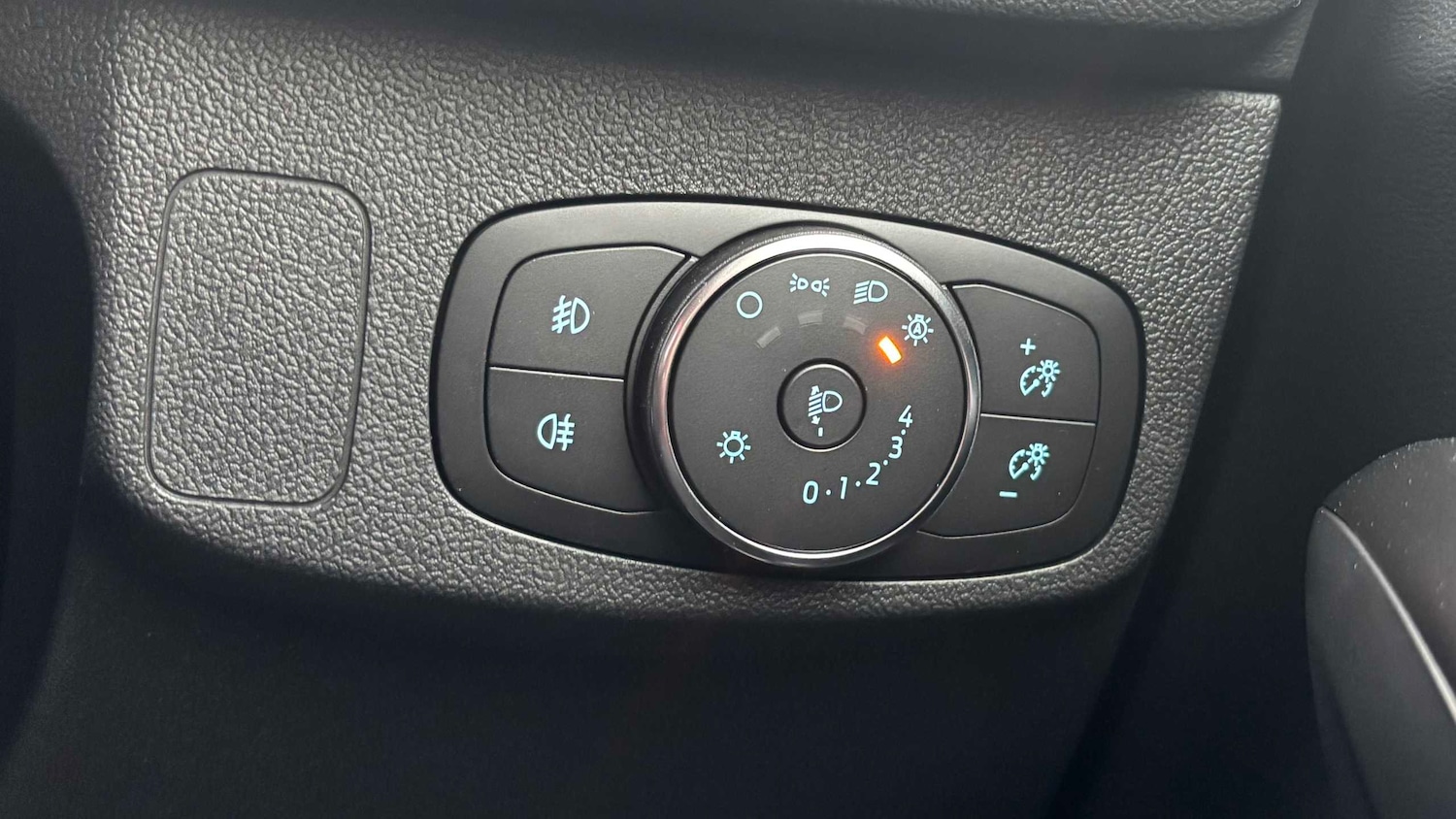 Used Ford Focus 2025 for sale - 76978889: Photo 15