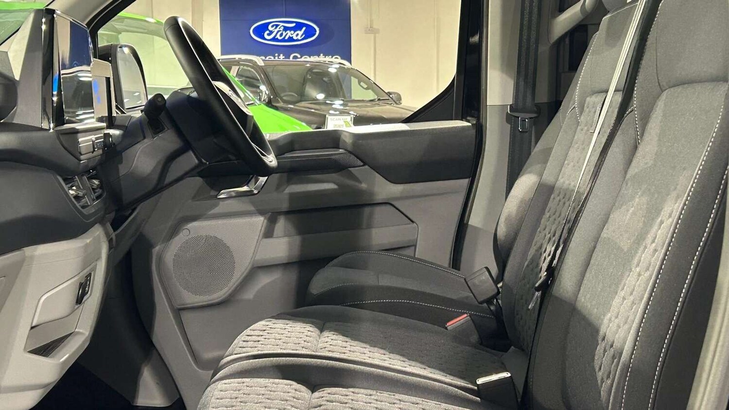Used Ford Transit Custom for sale - 77960861: Photo 27
