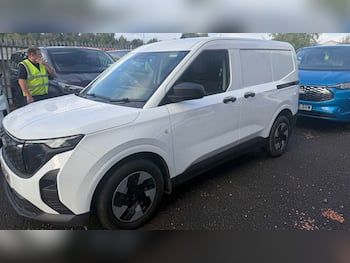 Used Ford Transit Courier 2025 for sale - 79864560: Photo