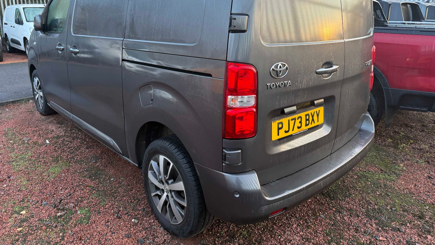 Used Toyota ProAce 2024 for sale - 76967933: Photo 4