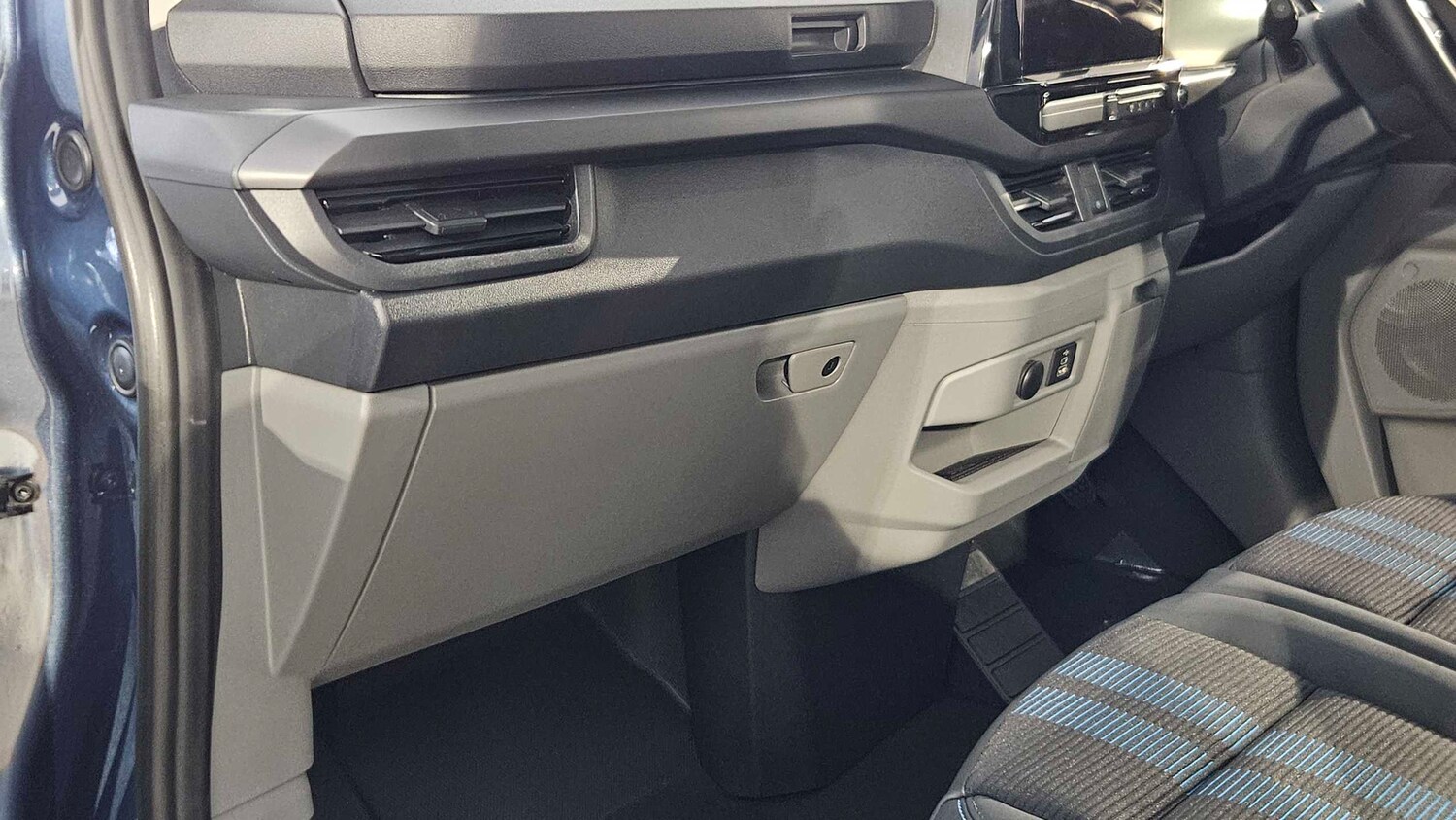 Used Ford Tourneo Custom for sale - 77628253: Photo 35