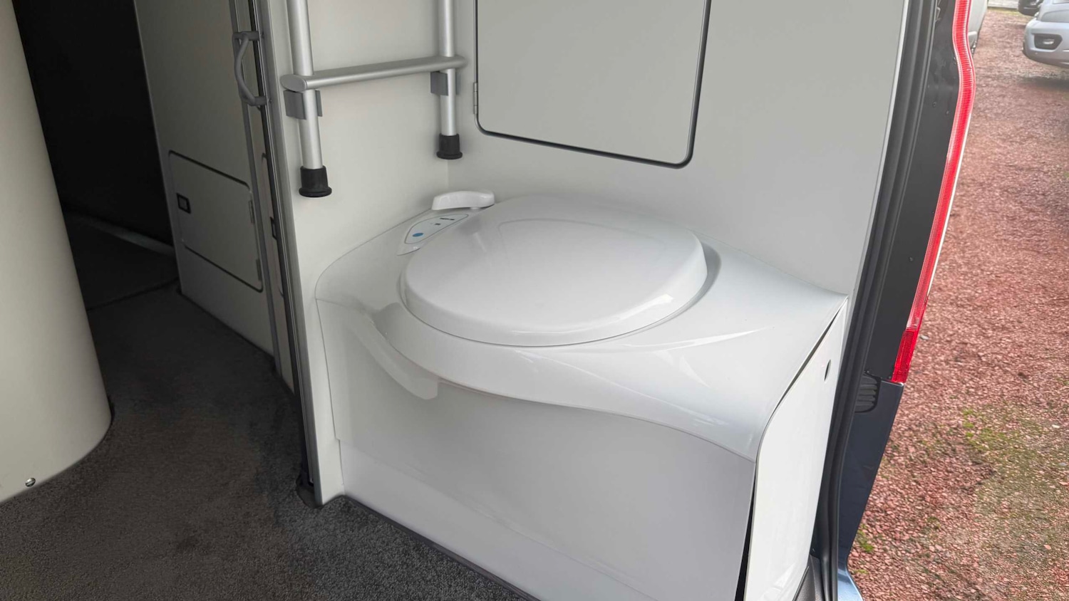 Used Ford Transit Custom 2023 for sale - 76540888: Photo 8