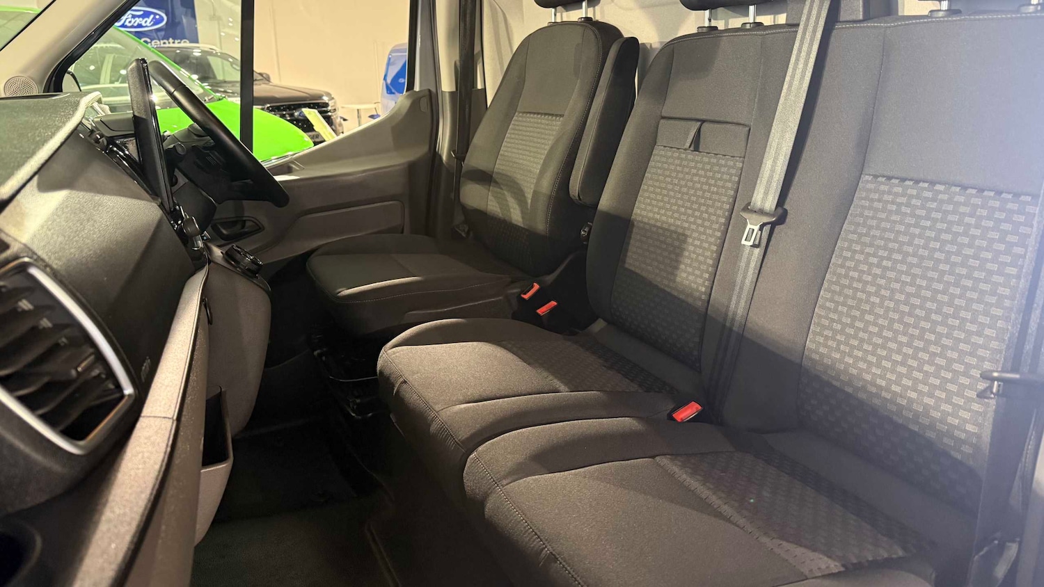 Used Ford Transit 2024 for sale - 77577393: Photo 25