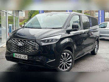 Used Ford Tourneo Custom 2025 for sale - 79095931: Photo