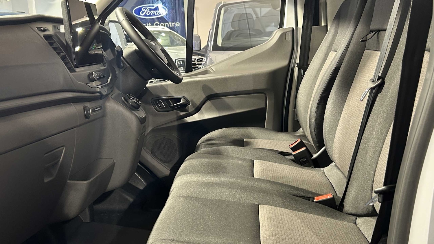 Used Ford E-Transit for sale - 76176889: Photo 30