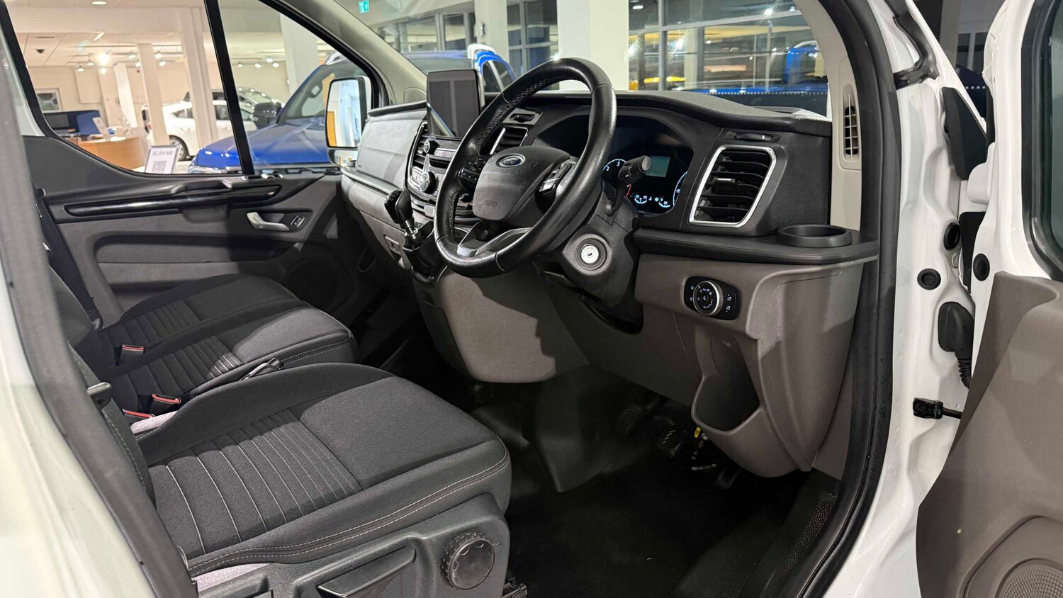 Used Ford Transit Custom 2021 for sale - 77348105: Photo 21