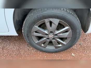 Used Peugeot Partner 2022 for sale - 76191902: Photo