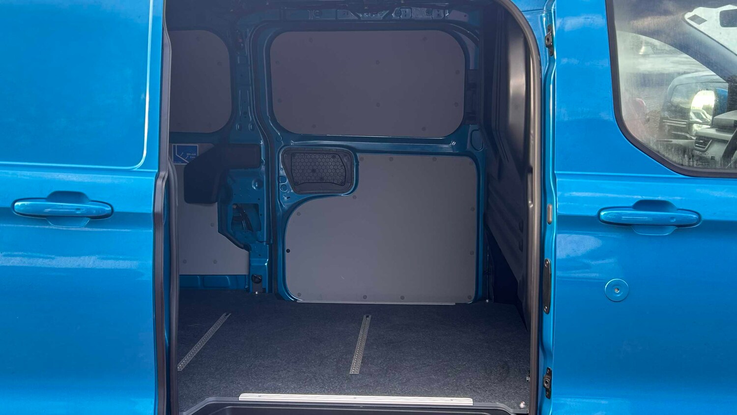 Used Ford Transit Custom 2025 for sale - 78161443: Photo 8