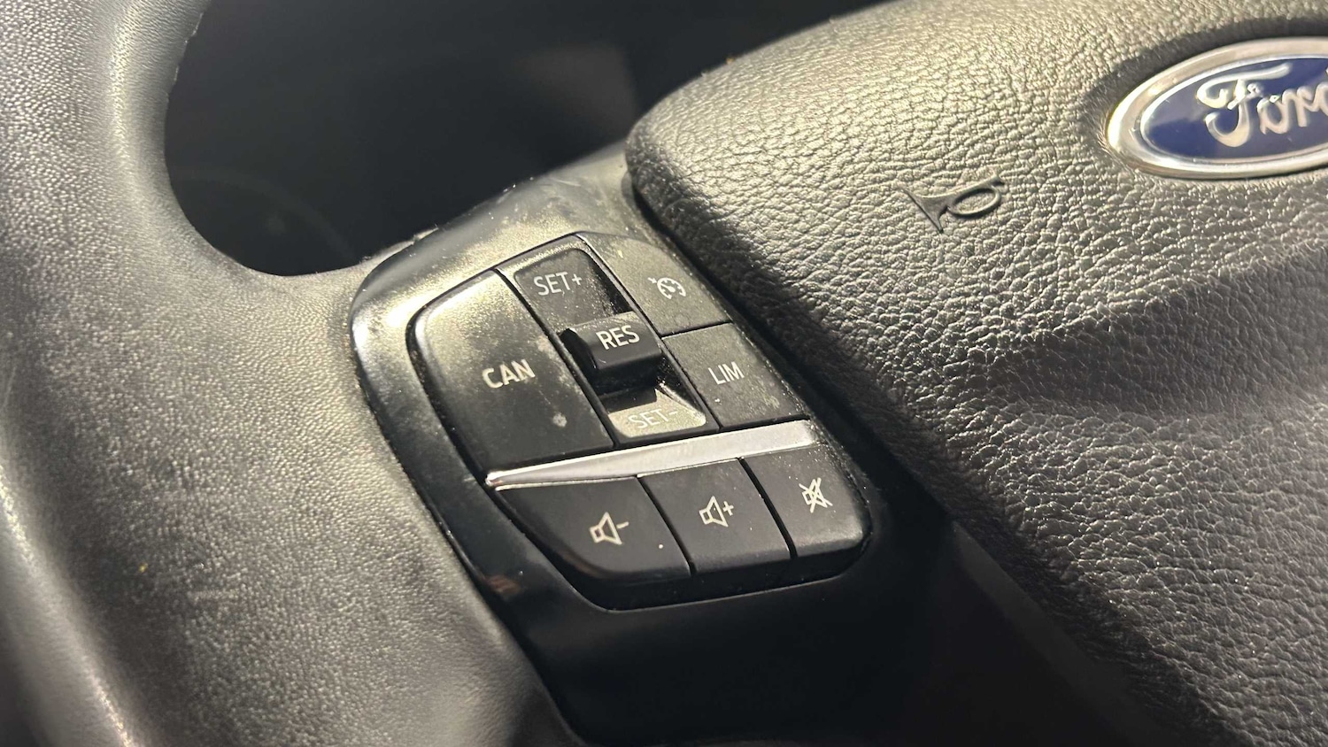 Used Ford Transit 2023 for sale - 75845792: Photo 31