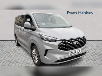 Used Ford Tourneo Custom 2024 for sale - 77772181: Photo