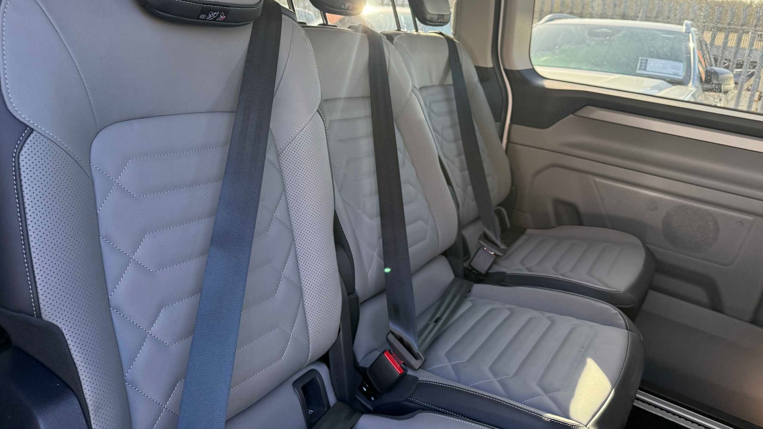 Used Ford Tourneo Custom 2024 for sale - 77961174: Photo 2