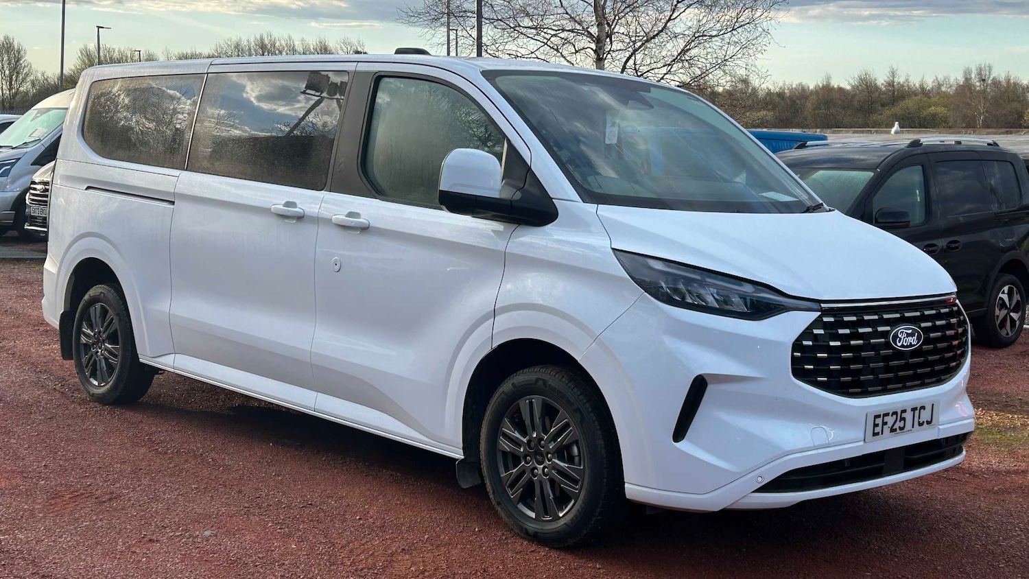 Used Ford Tourneo Custom 2025 for sale - 78161629: Photo 2