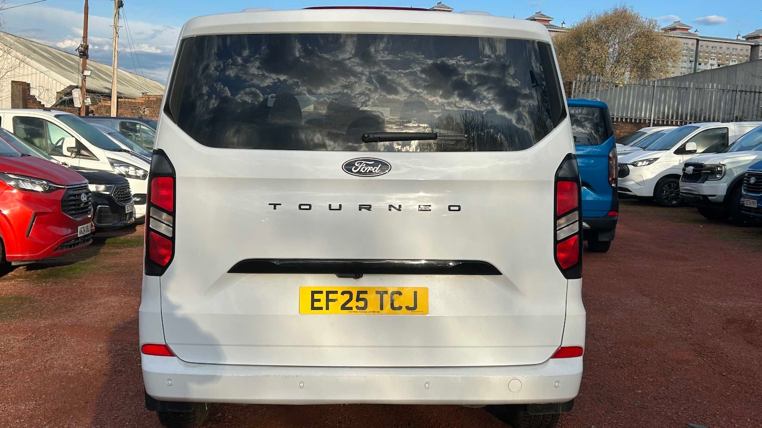 Used Ford Tourneo Custom 2025 for sale - 78161629: Photo 4