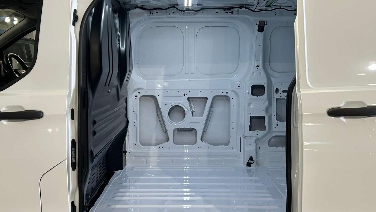 Used Ford Transit Custom for sale - 76916033: Photo 25