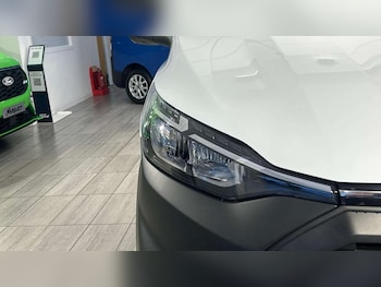 Used Ford Transit Custom 2025 for sale - 76916033: Photo