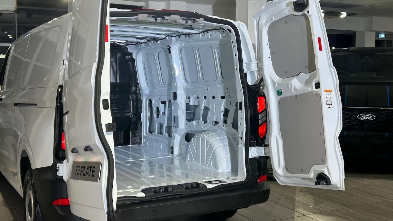 Used Ford Transit Custom for sale - 76916033: Photo 7