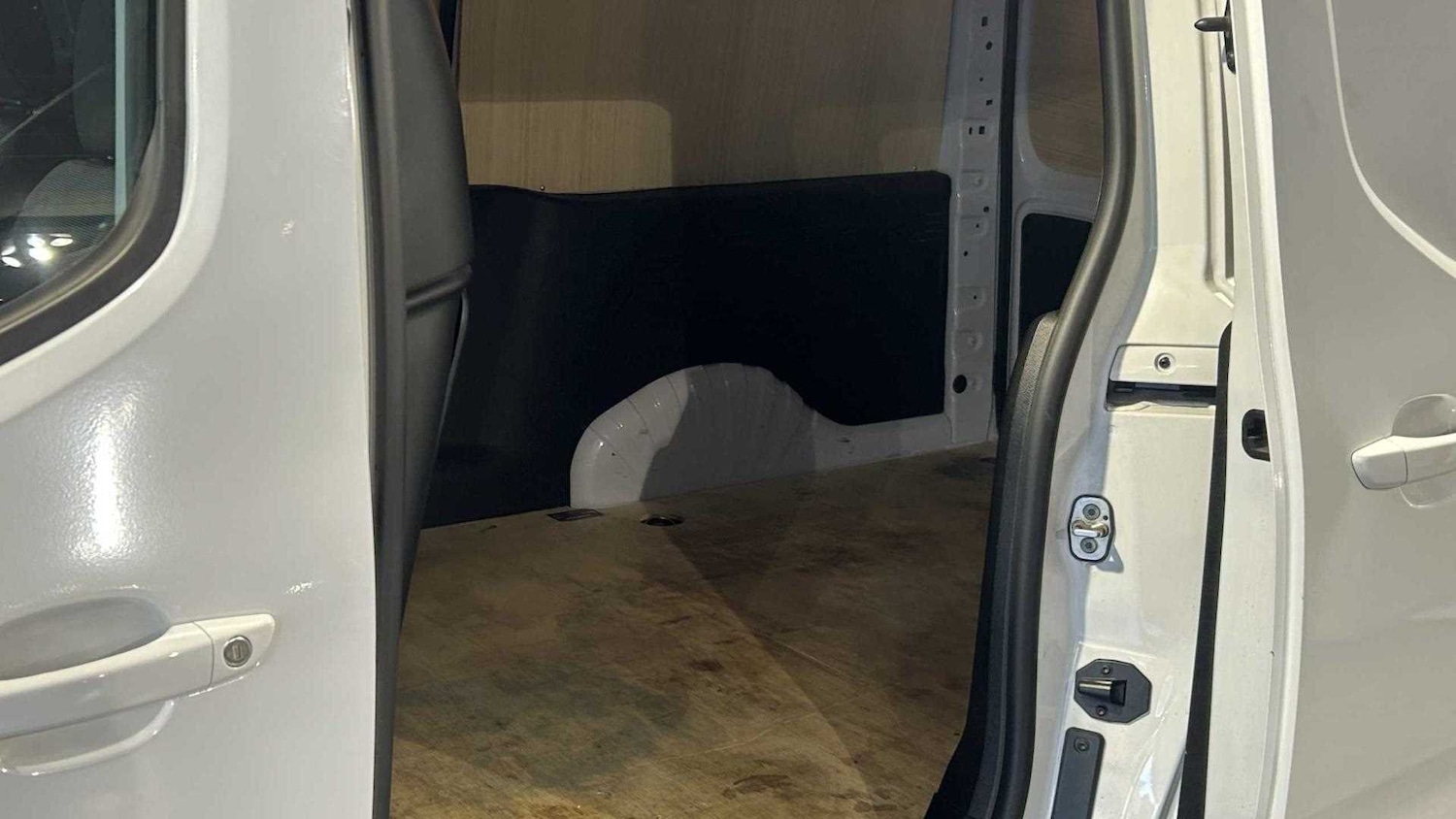 Vehicle 33