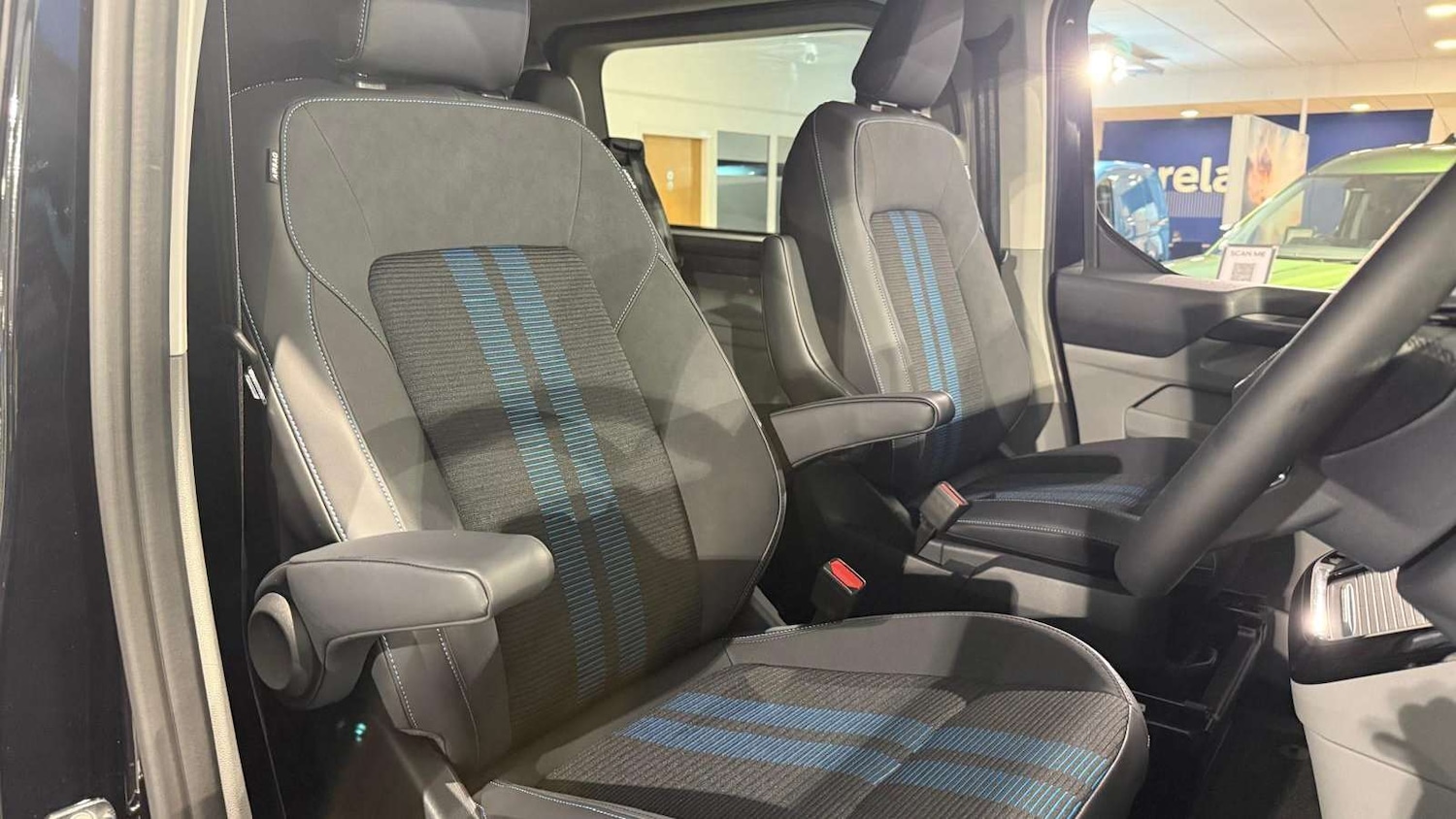 Used Ford Transit Custom for sale - 76915997: Photo 12