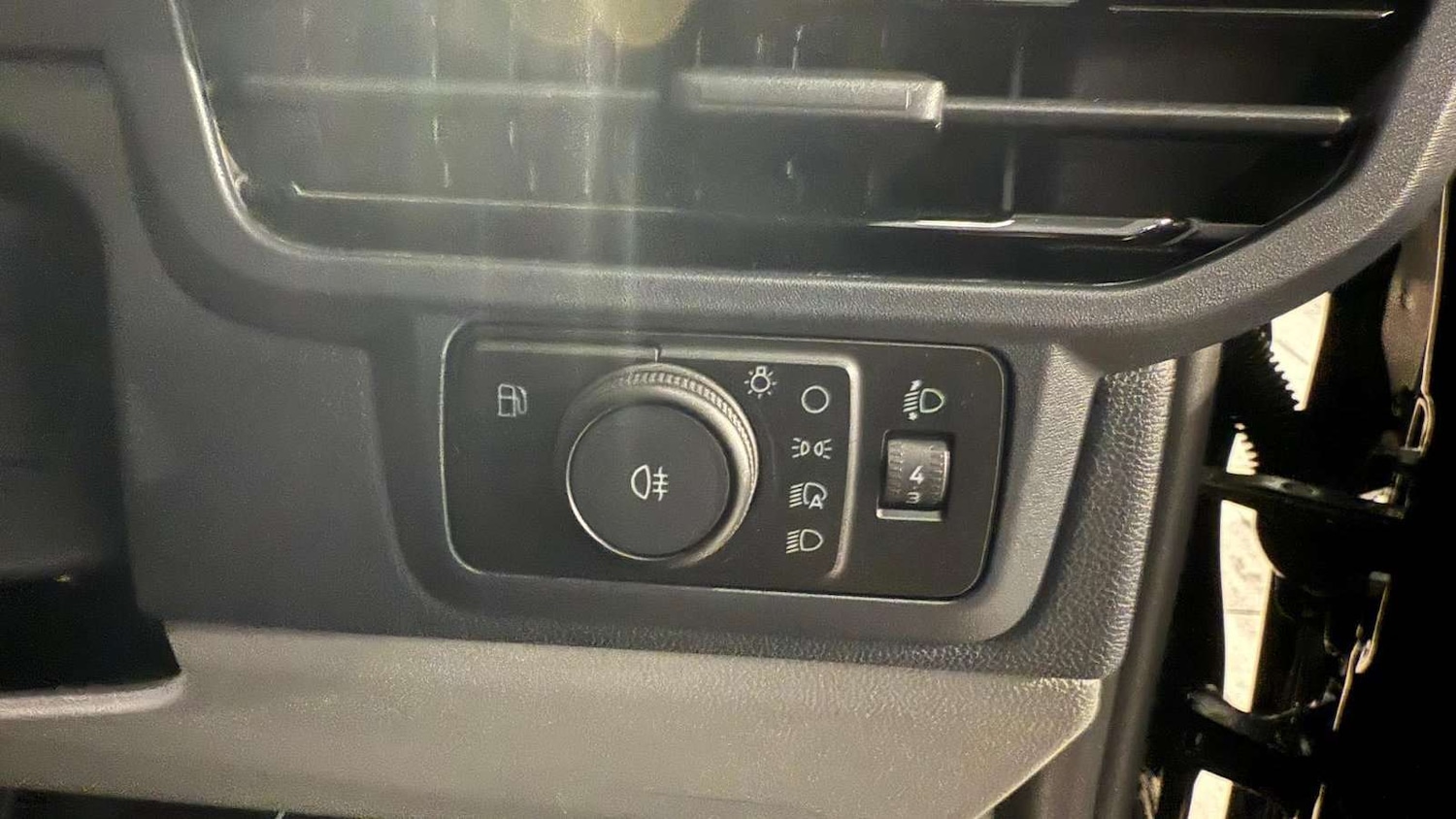 Used Ford Transit Custom for sale - 76915997: Photo 18