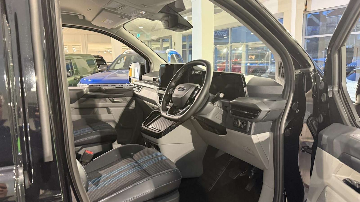 Used Ford Transit Custom for sale - 76915997: Photo 29