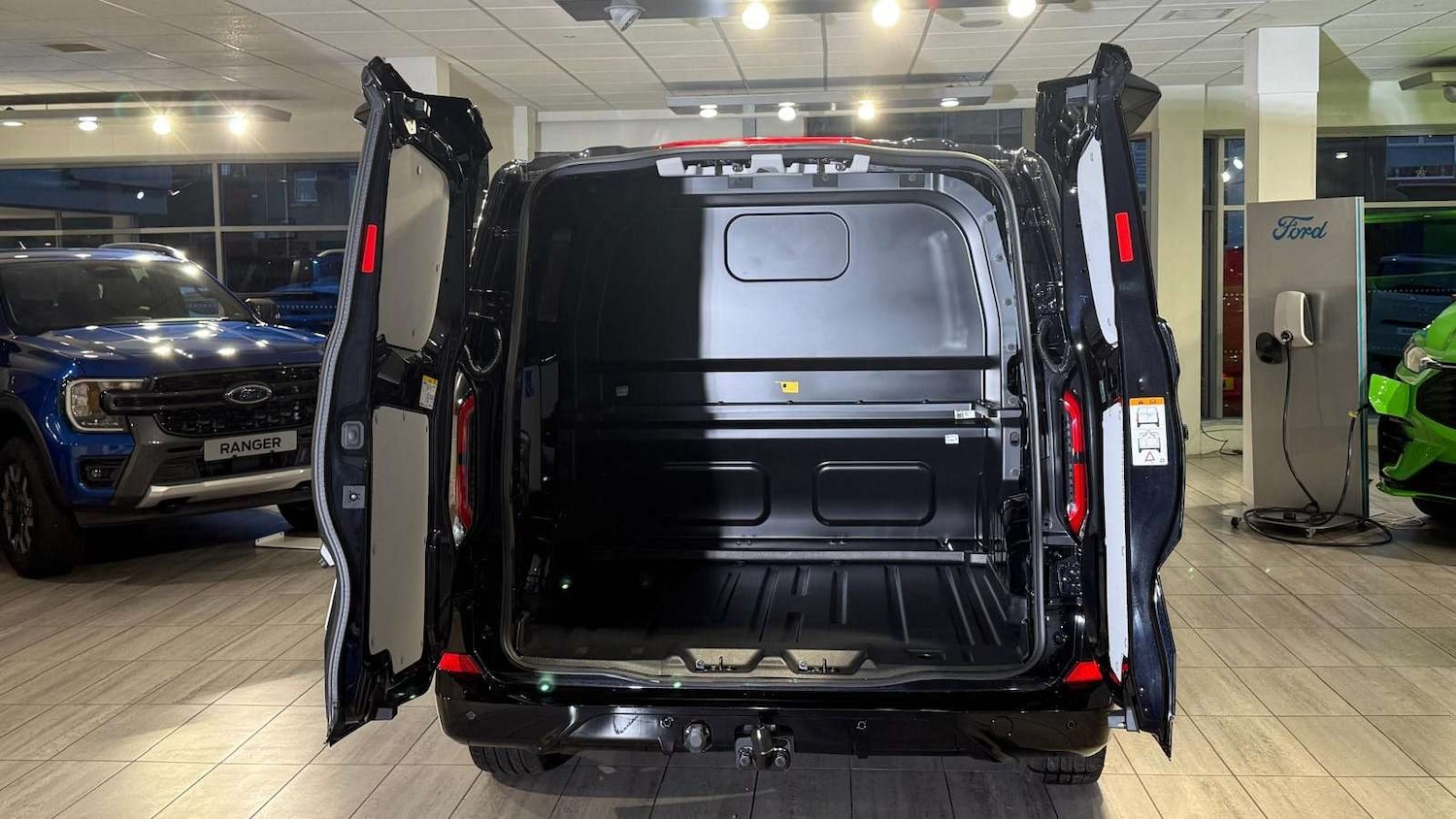 Used Ford Transit Custom for sale - 76915997: Photo 33