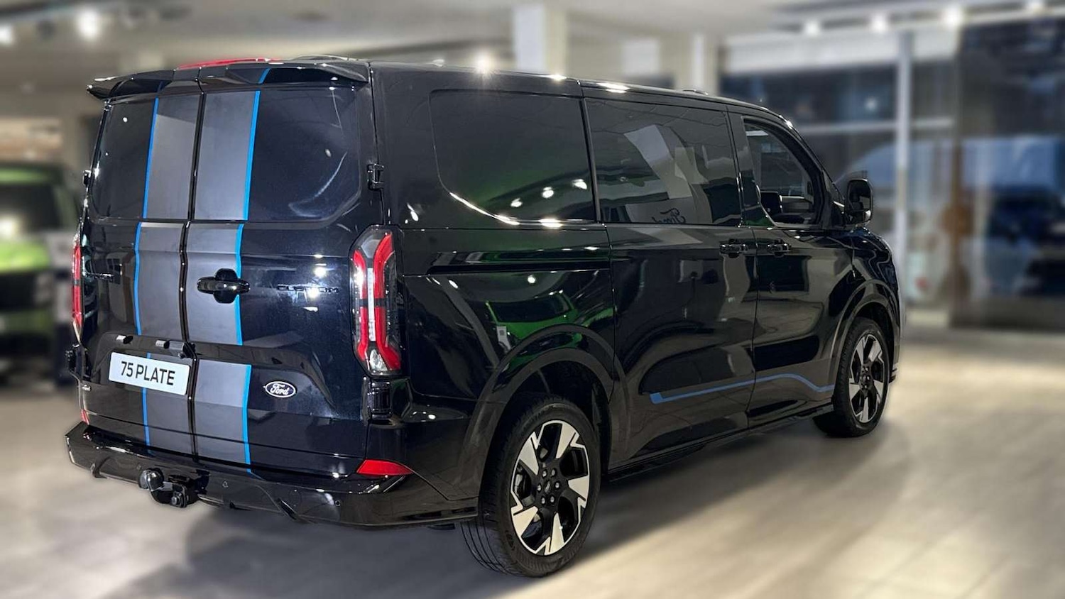 Used Ford Transit Custom for sale - 76915997: Photo 4