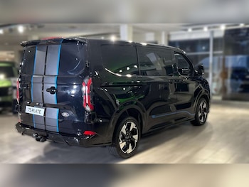 Used Ford Transit Custom 2025 for sale - 76915997: Photo