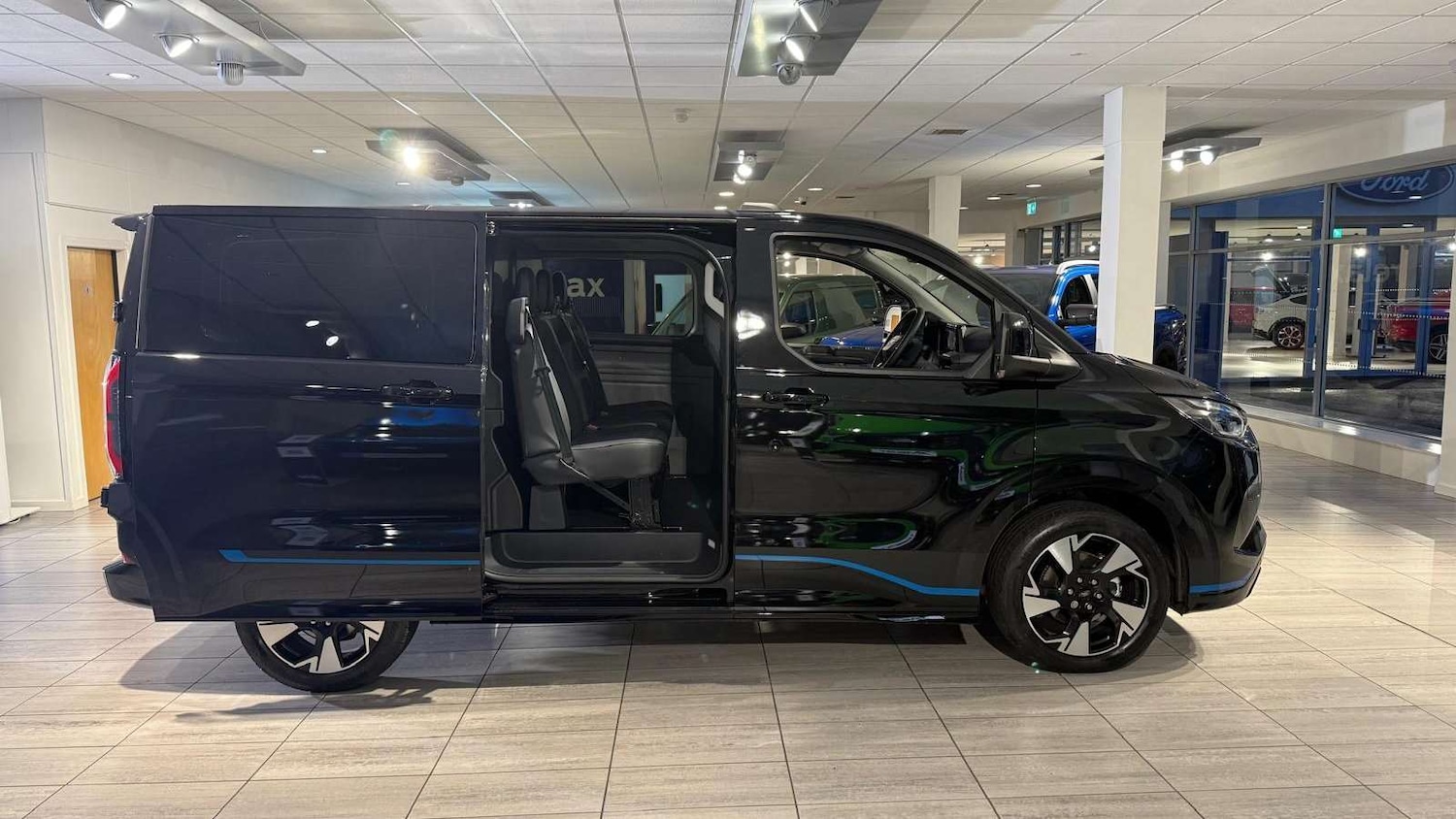 Used Ford Transit Custom for sale - 76915997: Photo 9