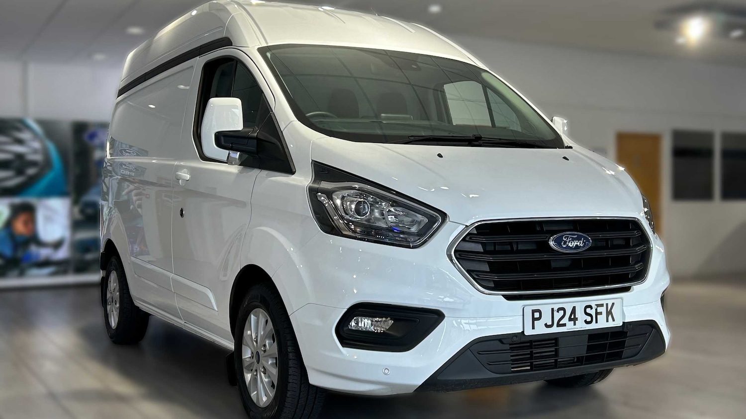 Used Ford Transit Custom 2024 for sale - 76125729: Photo 1