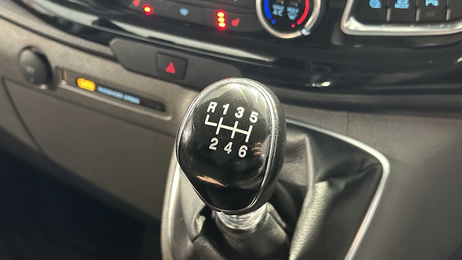 Used Ford Transit Custom 2024 for sale - 76125729: Photo 20