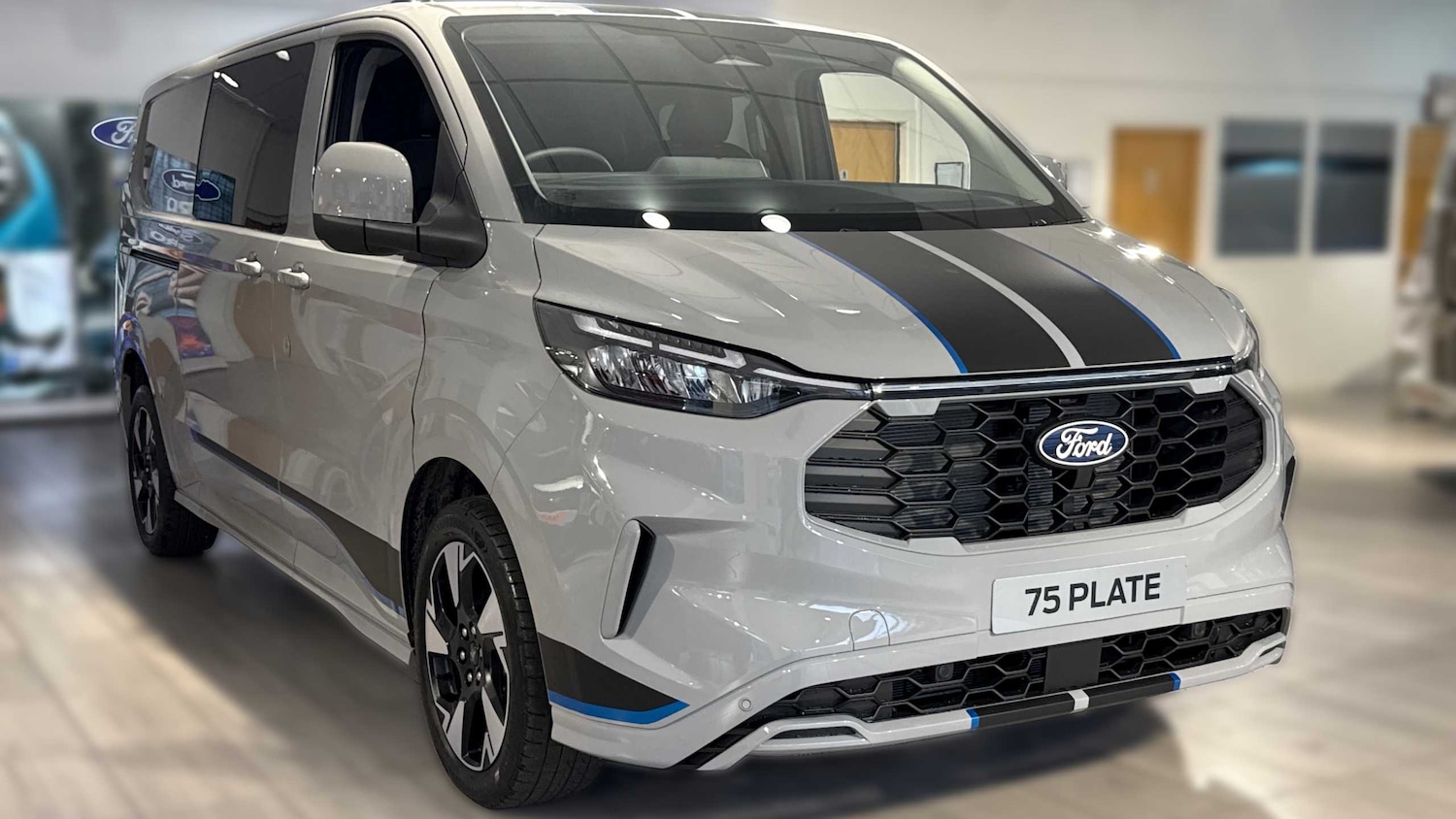 Used Ford Transit Custom for sale - 77661175: Photo 1