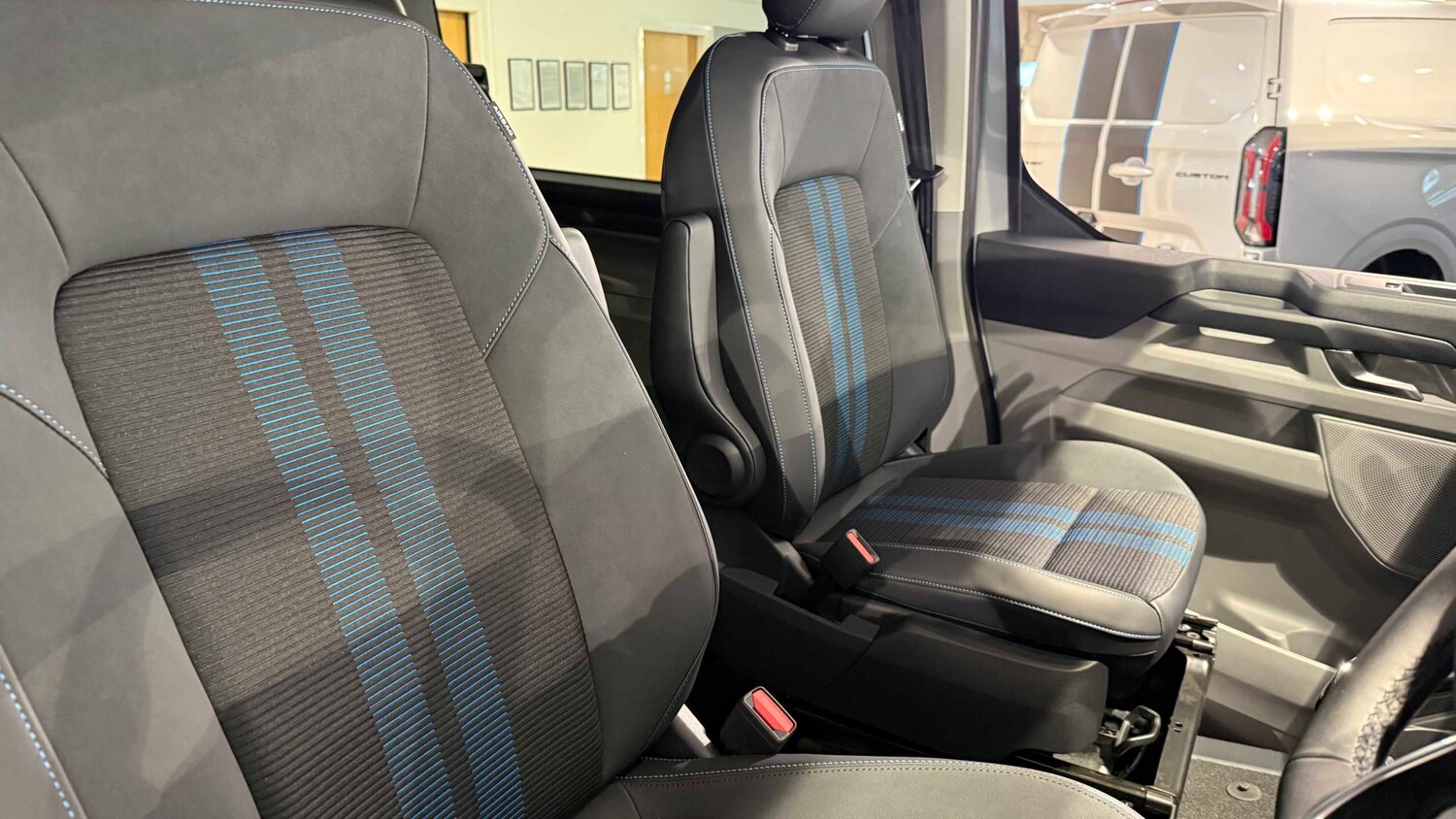 Used Ford Transit Custom for sale - 77661175: Photo 22