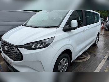 Used Ford Tourneo Custom 2025 for sale - 78893755: Photo