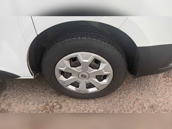 Used Renault Trafic 2022 for sale - 76668991: Photo