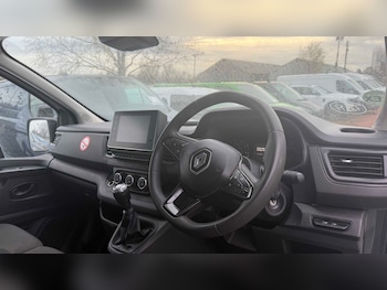 Used Renault Trafic 2022 for sale - 76668991: Photo