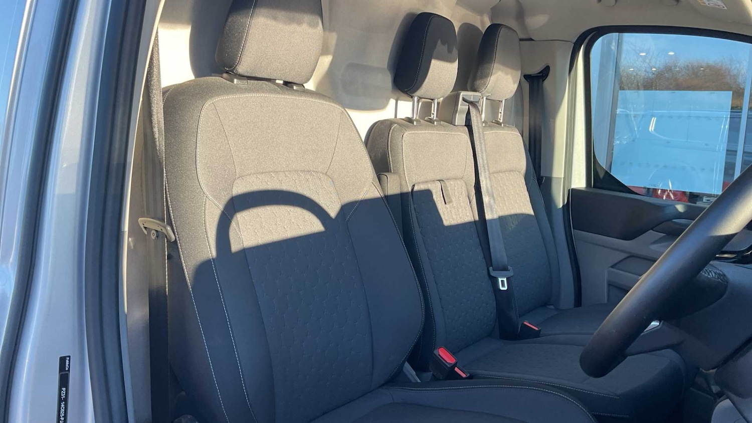 Used Ford Transit Custom for sale - 76648897: Photo 21