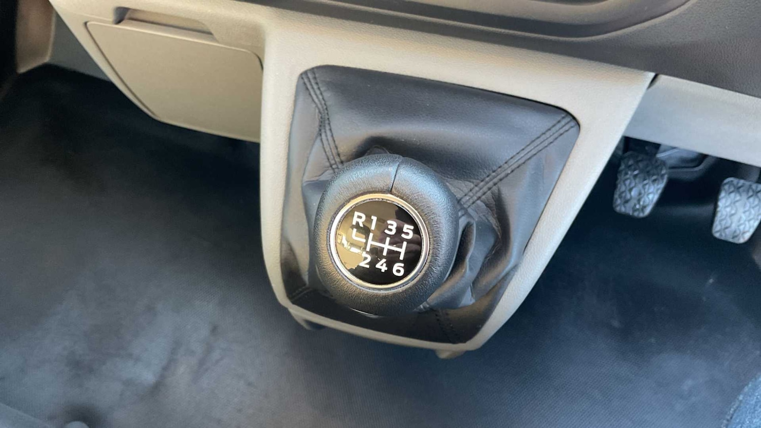 Used Ford Transit Custom for sale - 76648897: Photo 24