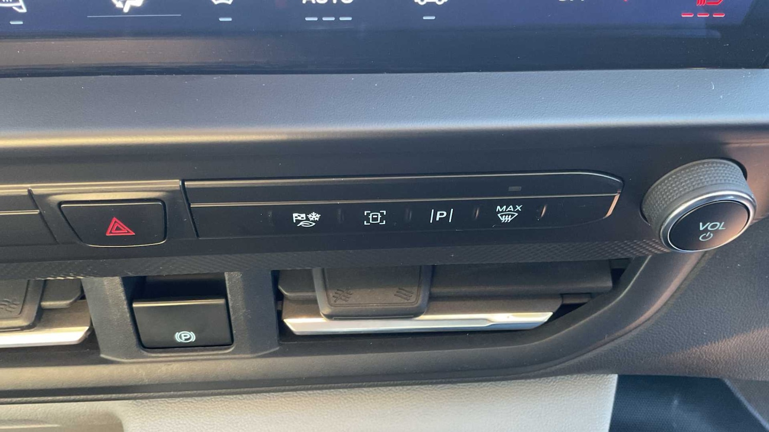 Used Ford Transit Custom for sale - 76648897: Photo 25