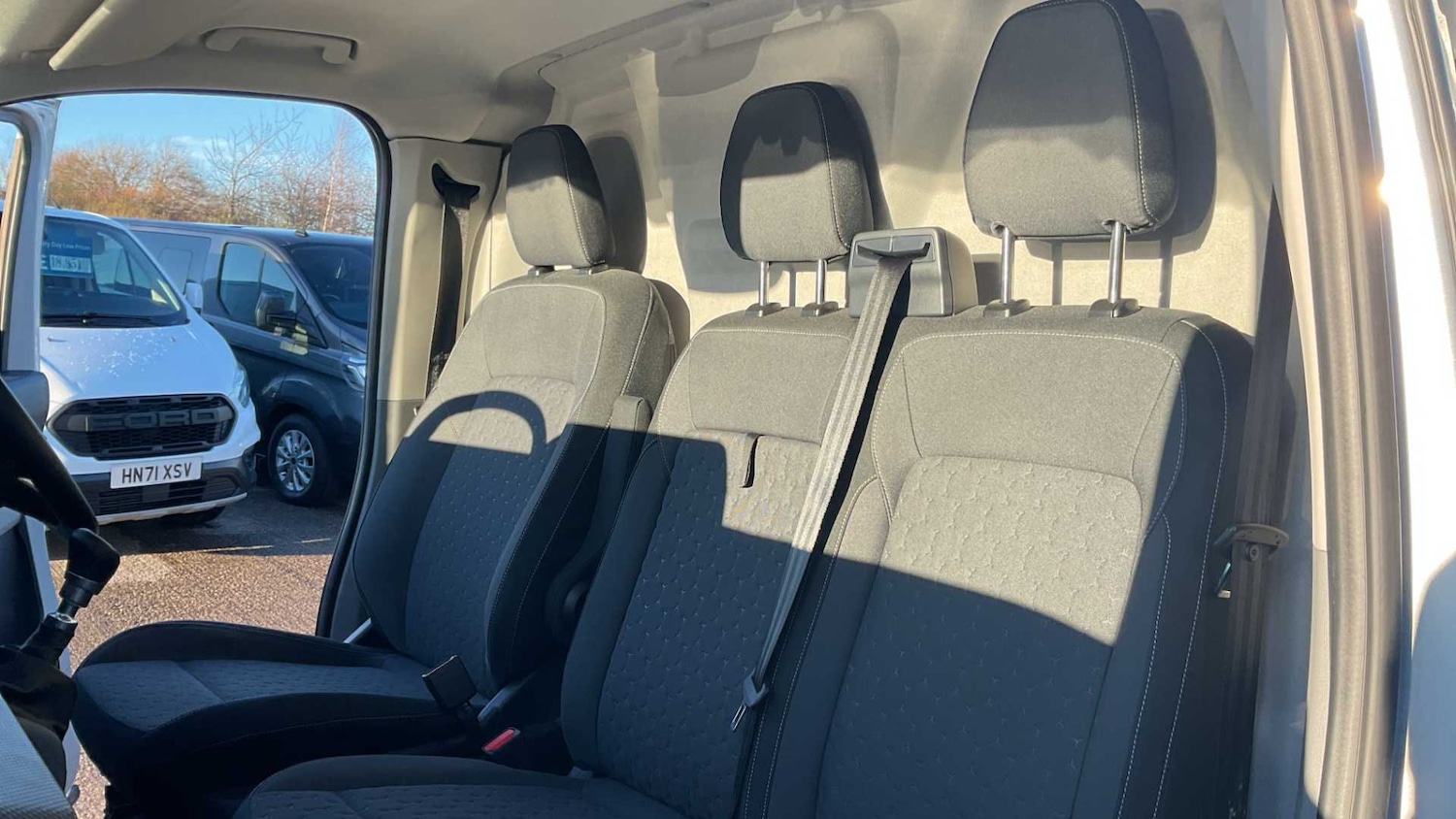 Used Ford Transit Custom for sale - 76648897: Photo 31