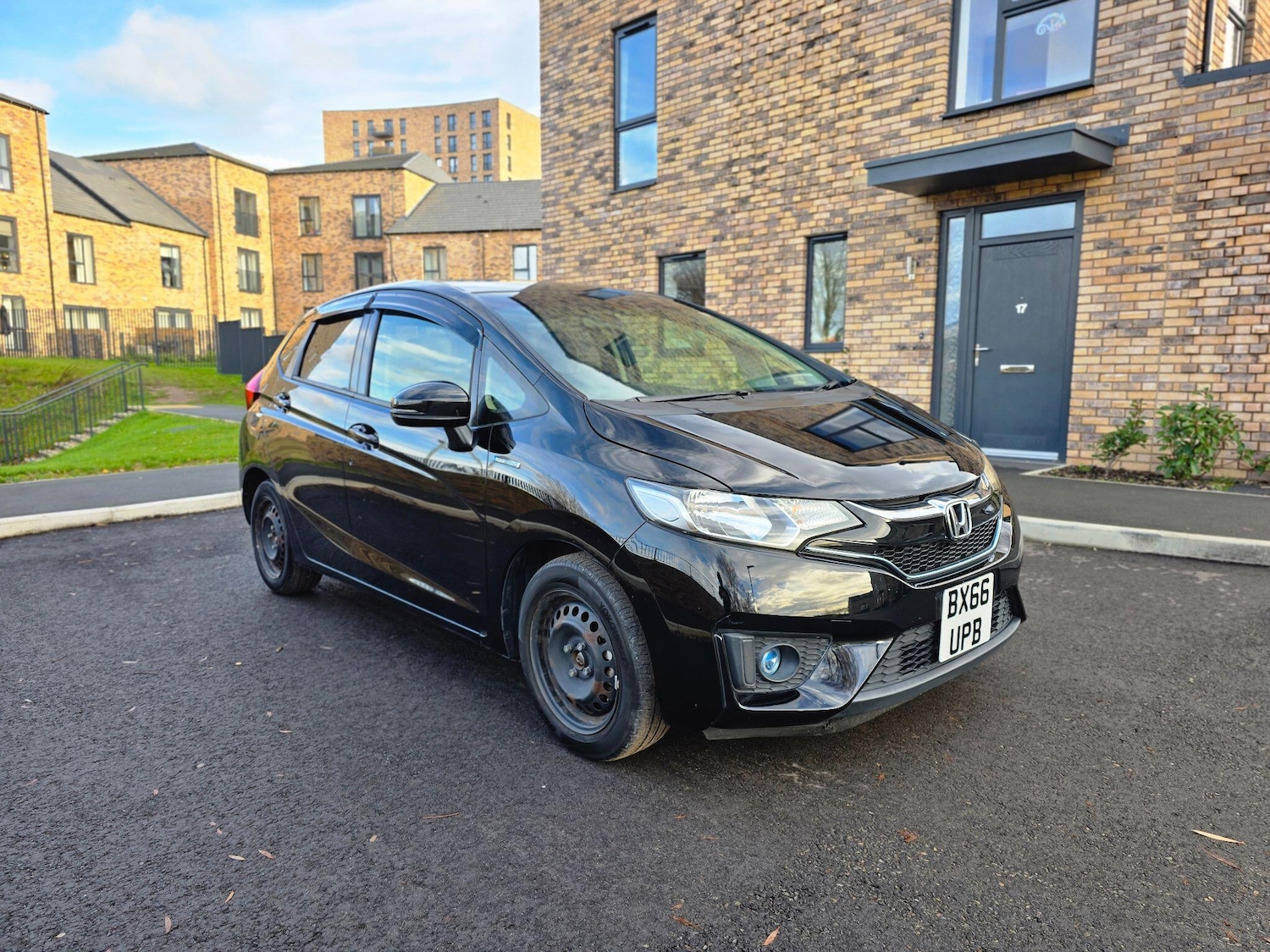 Used Honda Fit for sale - 76942348: Photo 1