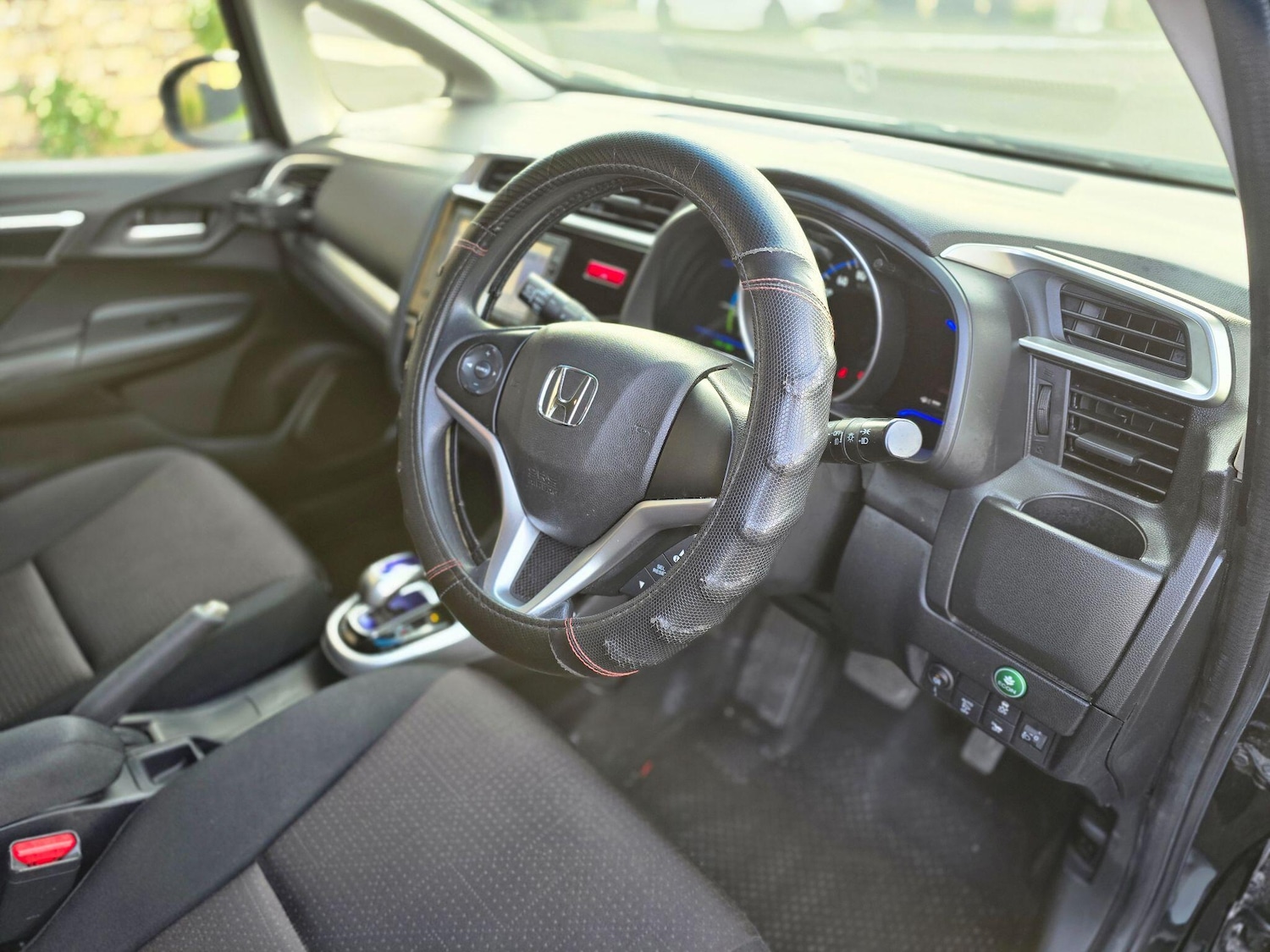 Used Honda Fit for sale - 76942348: Photo 12