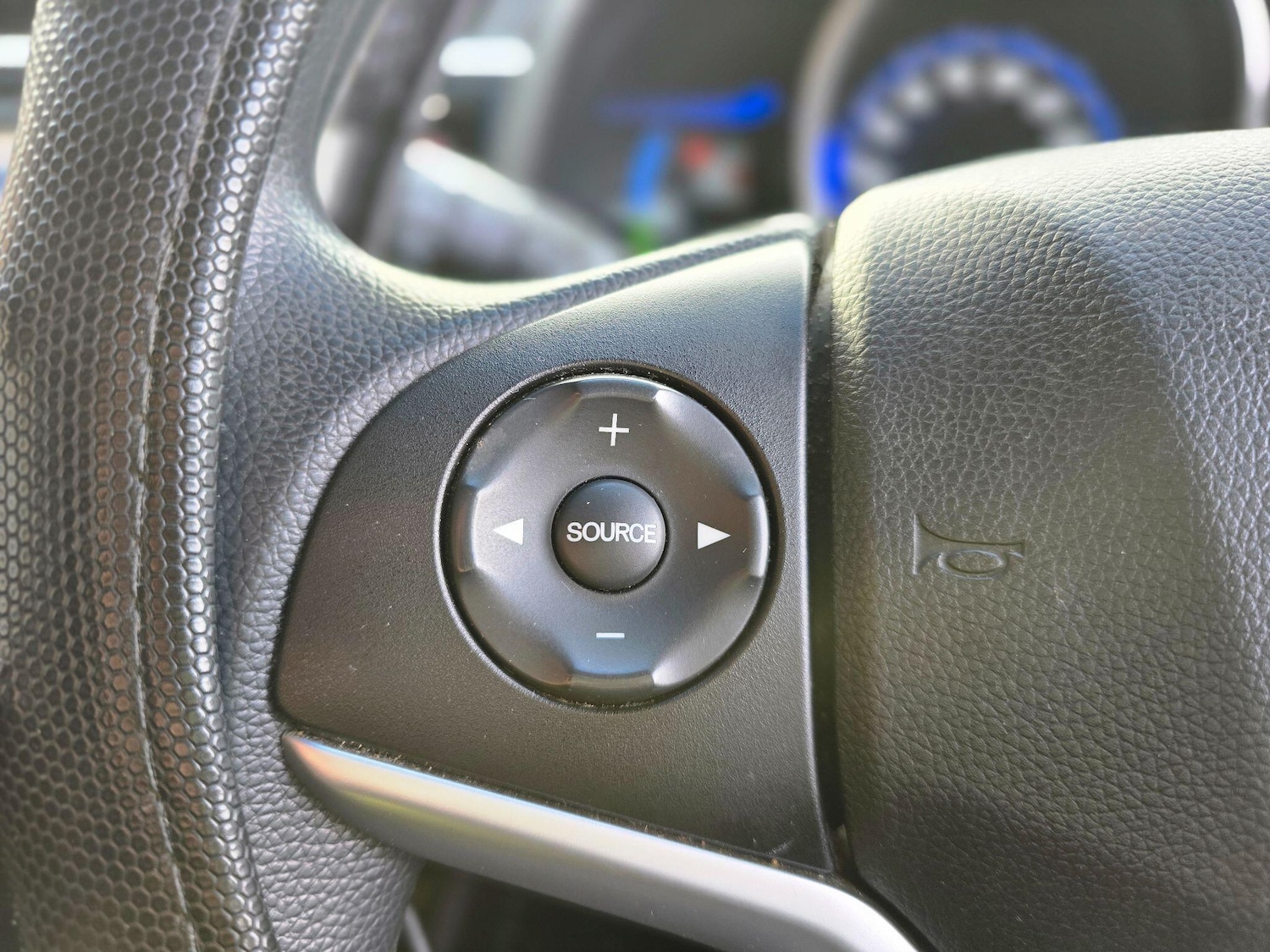 Used Honda Fit for sale - 76942348: Photo 17