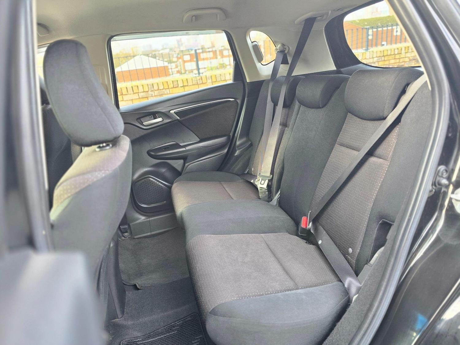 Used Honda Fit for sale - 76942348: Photo 24