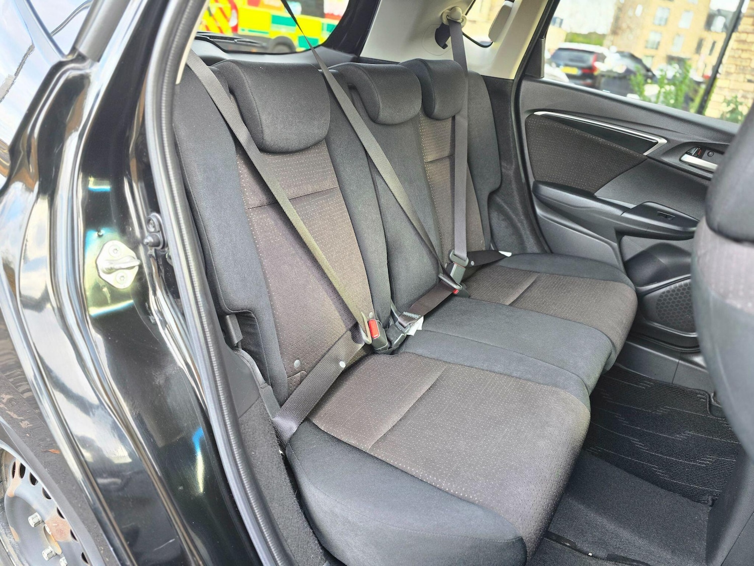 Used Honda Fit for sale - 76942348: Photo 27