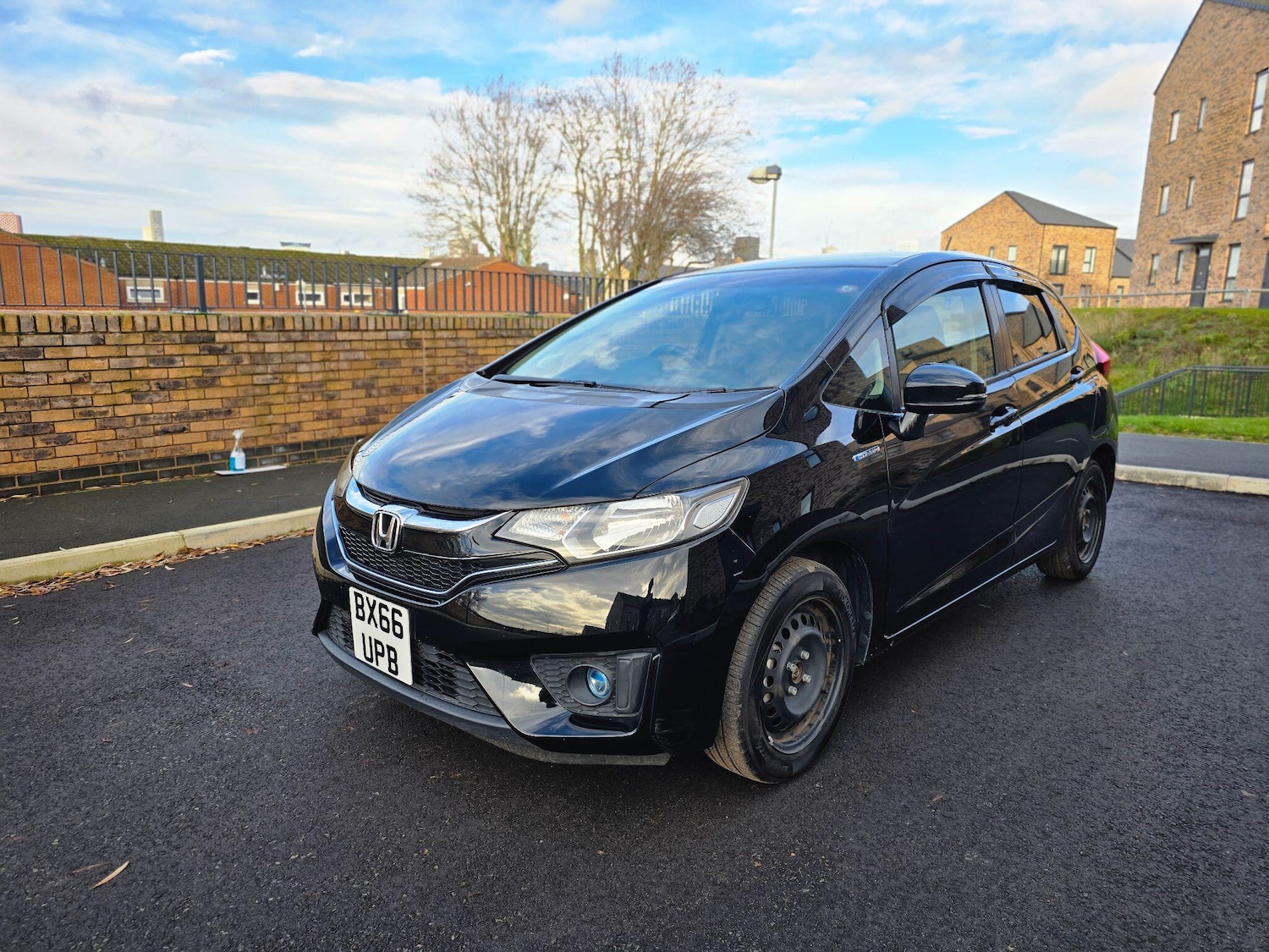 Used Honda Fit for sale - 76942348: Photo 3