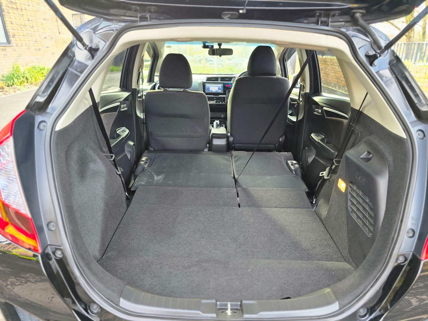 Used Honda Fit for sale - 76942348: Photo 37