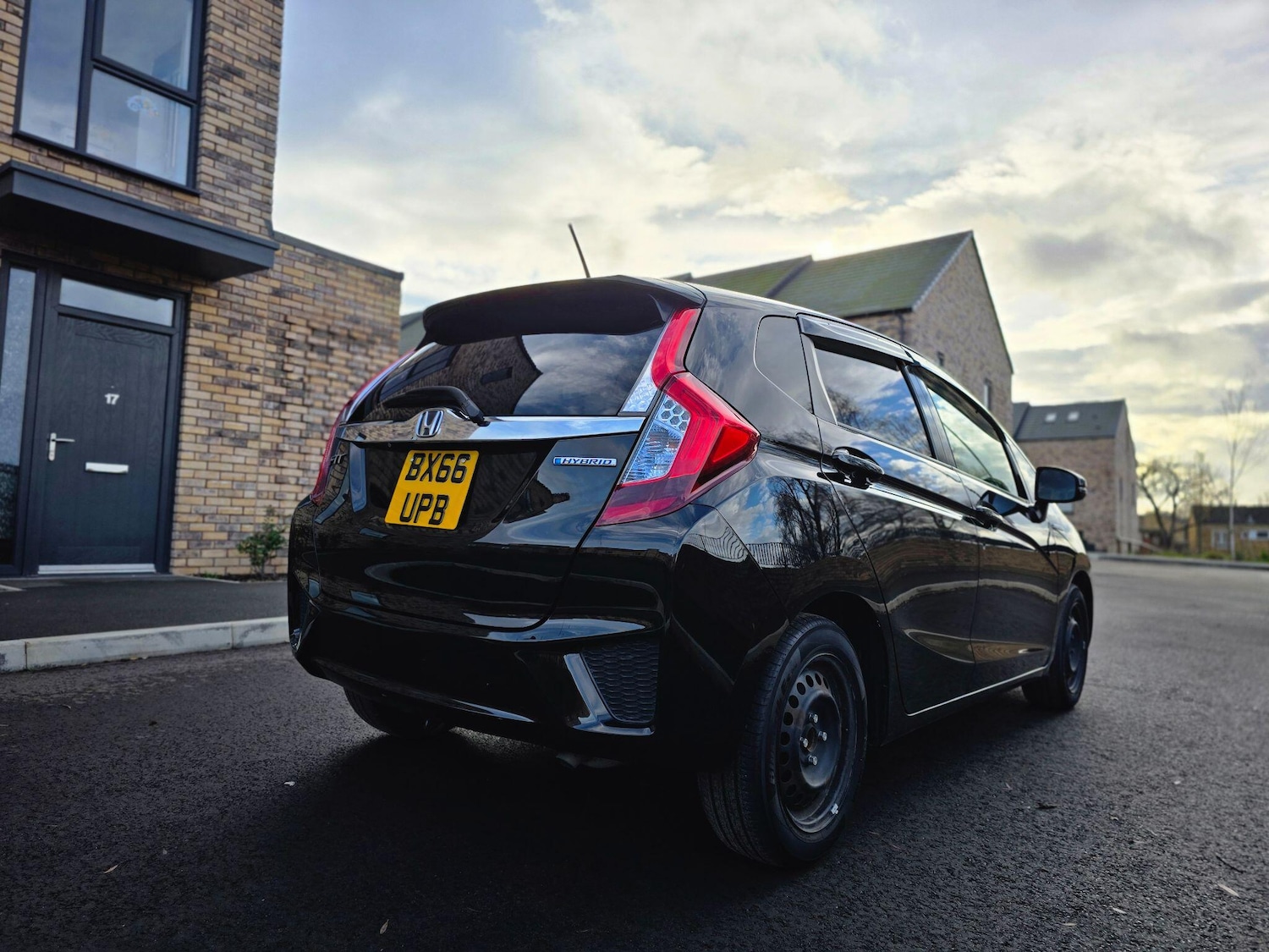 Used Honda Fit for sale - 76942348: Photo 6